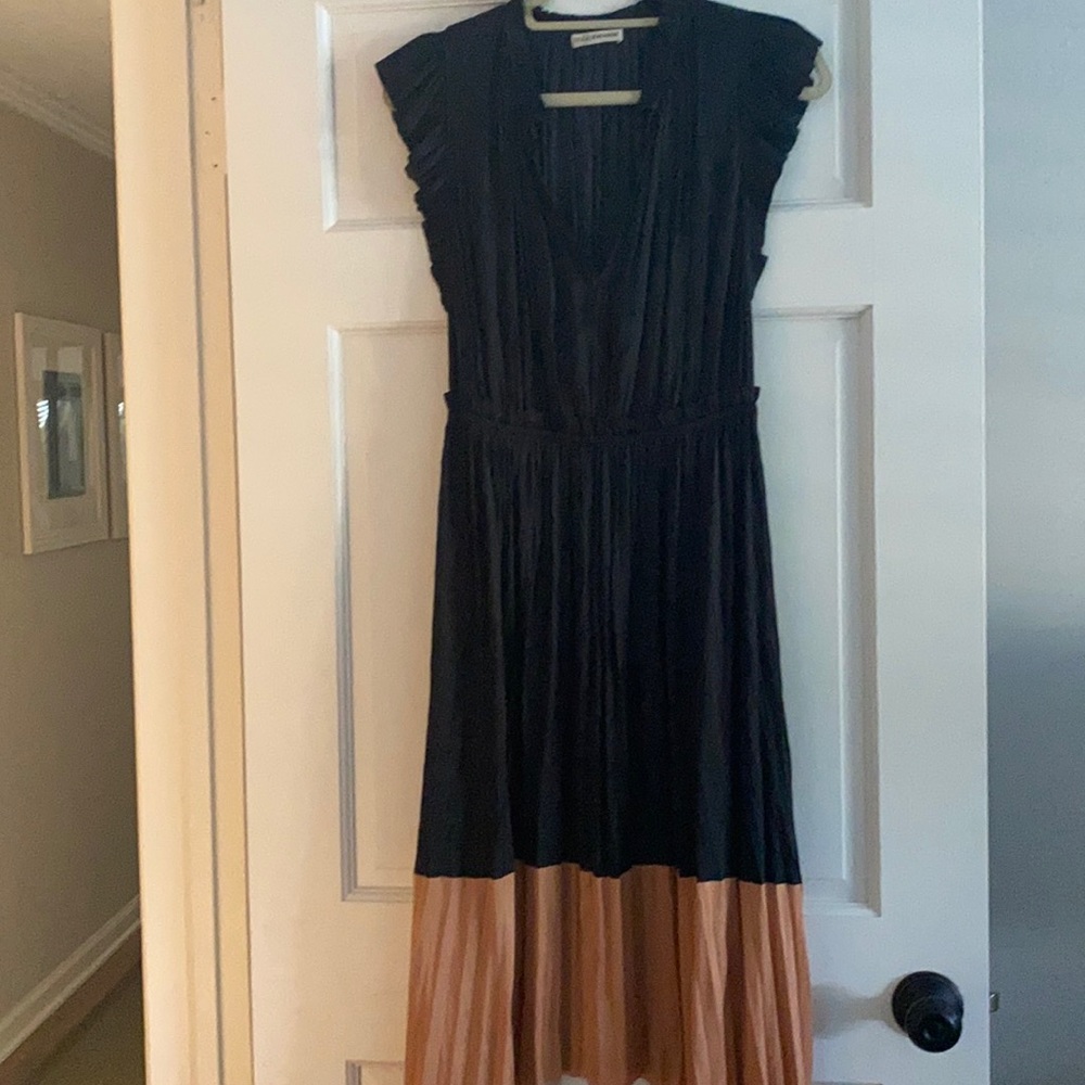Ulla Johnson dress black and apricot.